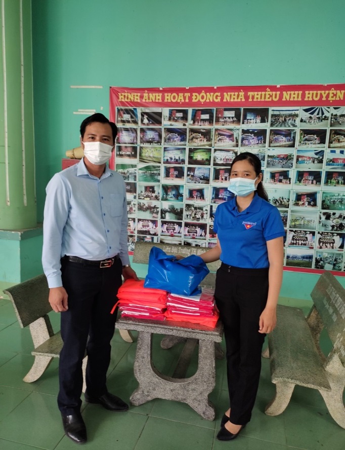 Chi đoàn Ngân hàng Nhà nước tỉnh Bình Phước chung tay phòng, chống dịch bệnh Covid-19