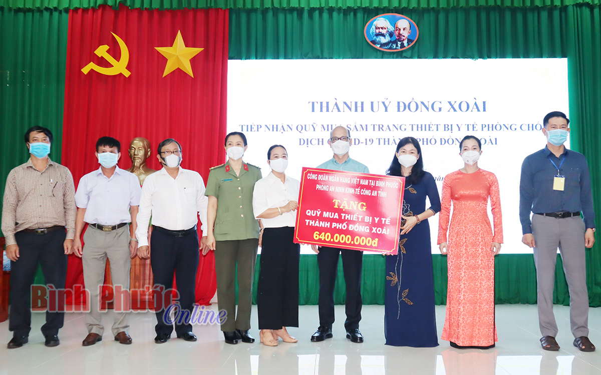 NGÀNH NGÂN HÀNG BÌNH PHƯỚC ĐỒNG HÀNH CHUNG TAY ĐÓNG GÓP PHÒNG CHỐNG  DỊCH COVID 19